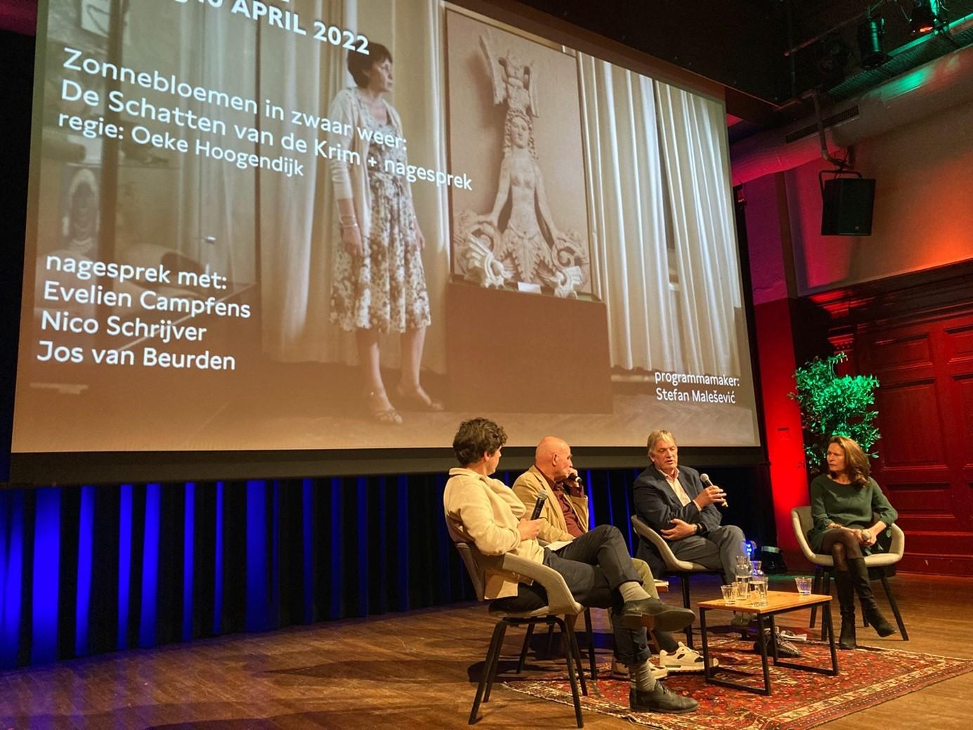 Discussion panel from left to right: Moderator Jelle Baars, Dr. Jos van Beurden, Prof. Dr. Nico Schrijver and Dr. Evelien Campfens.