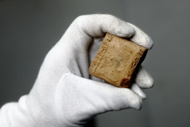 Clay tablet